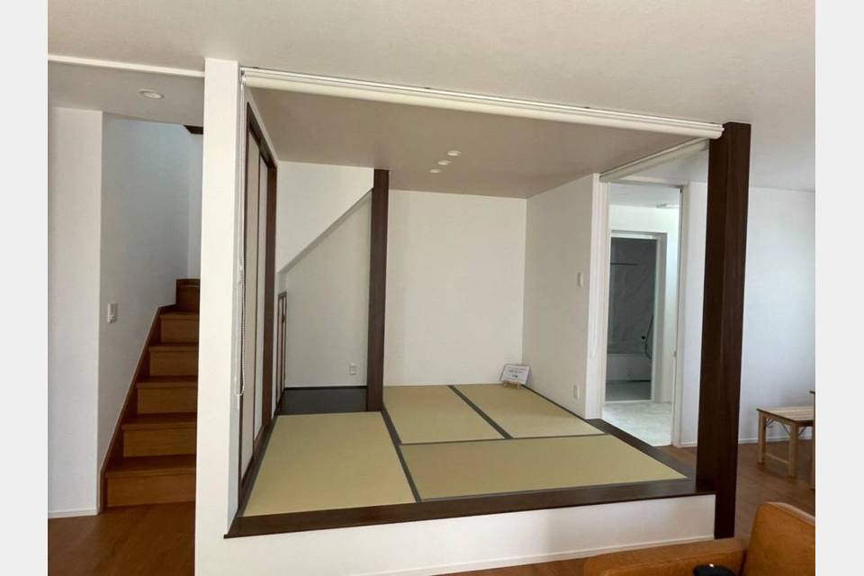 O邸のギャラリー画像00